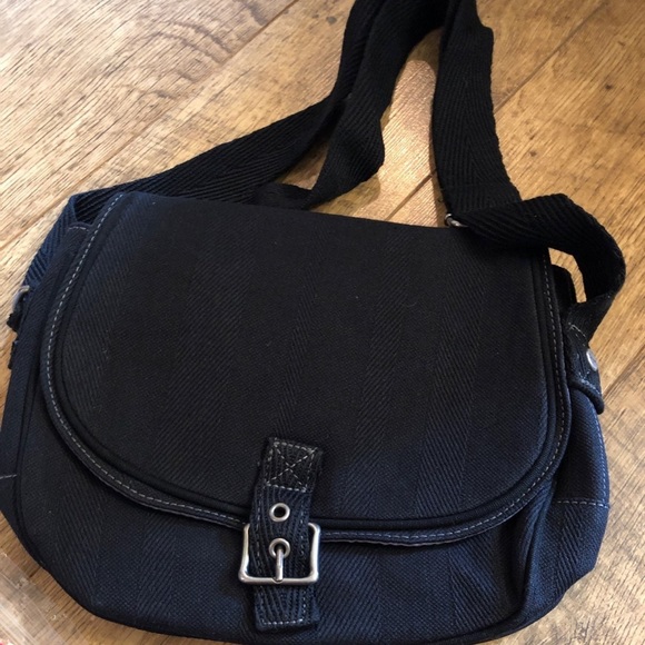 FINAL Thirty-One Free to Be Crossbody - Picture 3 of 8